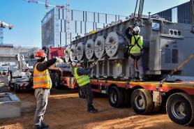 Core component in artificial sun project on way to France