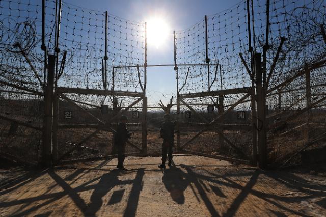 S. Korea preps risky tour program  to guide civilians deep into DMZ