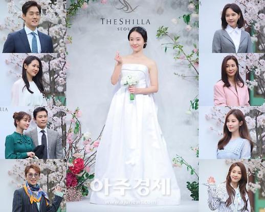 [슬라이드 화보] ​이정현, 설마했던 니가 나를 떠나버렸어~ 누나도 이제 품절녀ㅠㅠ