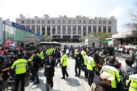 S. Korean court legalizes artificial abortion at early stage