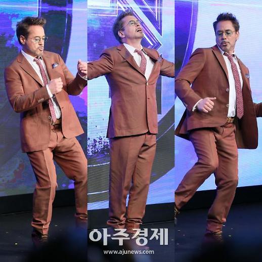 [슬라이드 화보] ​로버트 다우니 주니어 내한, 흥이 터져버린 아이언맨 (어벤져스 엔드게임)