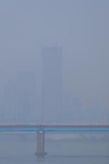 [미세먼지·민생 추경] 노후경유차 조기폐차 25만대 지원·가정용 저녹스 보일러 27만대 보급