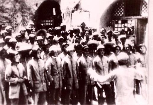 [빈섬스토리]중국 울린 한국 항일음악가 정율성의 길을 추적하다 기자가 울컥했던 대목 