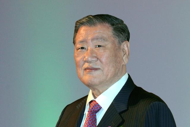 [FOCUS] Chung Mong-koo recognized as Hyundai chairman despite health concerns