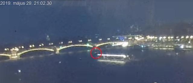 多瑙河发生沉船事故多名韩国游客遇难 文在寅指示竭尽全力开展救援