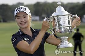 Lee Jeong-eun responds to insensitive remarks with major title: Yonhap