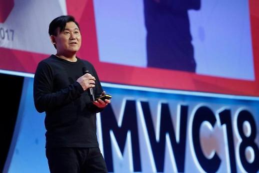 [강일용의 CEO열전] ④ 위기의 日 전자상거래 업체 라쿠텐... 미키타니 히로시 회장의 해법은 제4 이동통신사 설립