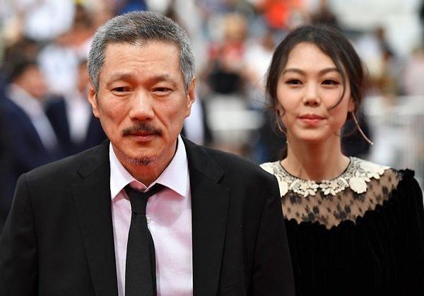 Court turns down director Hong Sang-soos request for divorce