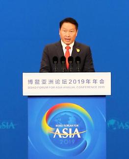 최태원 SK 회장, 달아오른 미중 무역갈등 속 중국 인사 연이어 회동