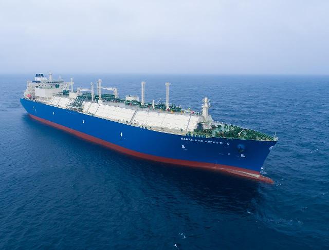 S. Korean shipyards in race to win orders for Russias ice-breaking LNG carriers 