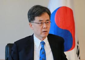 Hàn Quốc khẩn trương kêu gọi động thái từ Hoa Kì nhằm giải quyết những xung đột leo thang giữa nước này và Nhật Bản.