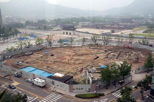 [광화문갤러리] 조선시대 최고 관청인 의정부(議政府) 건물 터 발굴작업 마치고 일반에 공개
