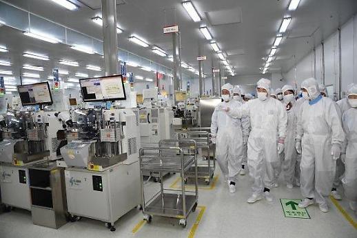 출렁이는 D램 가격에 반도체 업계에도 OPEC 필요