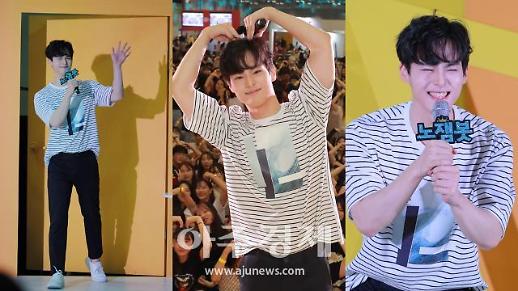 [다이아 페스티벌 2019] 기사 사진이 이정도!! 차은우 닮은꼴 유튜버 노잼봇 밀착 취재