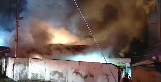 [슬라이드 화보] 전주 여인숙 화재로 투숙객 3명 사망