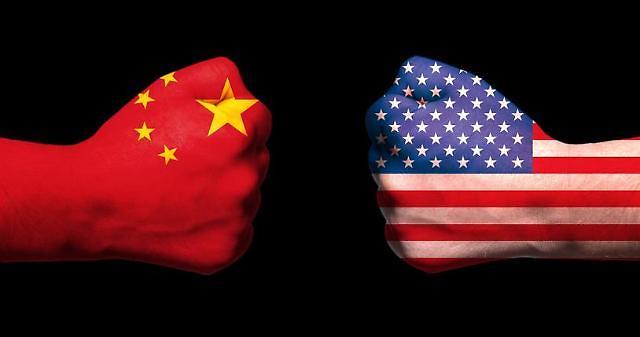 中国：“对美国打击更大……关税战争中笑到最后的人最终是中国”