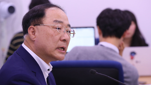 [日, 백색국가 제외 강행] 정부, 日 리스크 최소화 총력전 