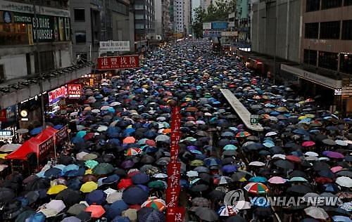 [NNA] 中 공안당국, 홍콩에 첫 여행 안전 경보 발령?