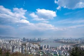 Tỉ lệ giá trúng thầu so với giá niêm yết của Hàn Quốc trong tháng 8 đạt giá trị thấp nhất trong 10 năm qua với chỉ 62,8% 