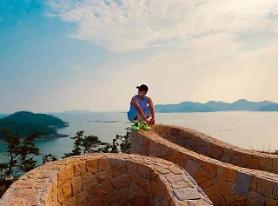 K-pop band FT ISLAND member Lee Hong-ki discloses enlistment date through social media