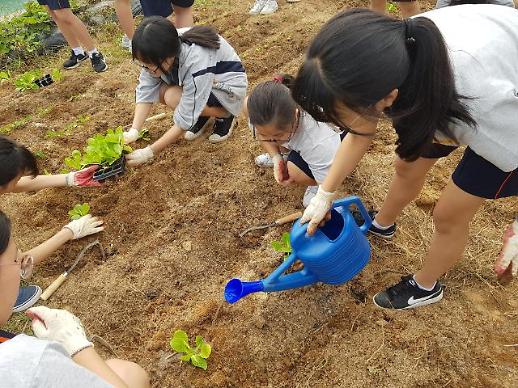 ​(농식품부-아주경제 공동기획)농사짓는 할아버지한테 감사하다고 전하겠어요