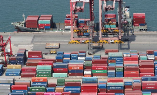 장기침체 한가운데... 정책 패러다임 전면 수정해야