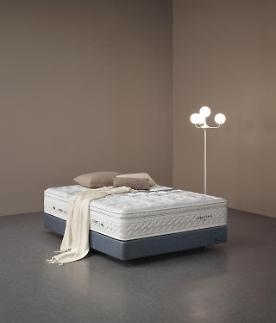 “침실 어떻게 꾸미세요?”…에이스침대, 신혼부부 혼수 침대 제안 