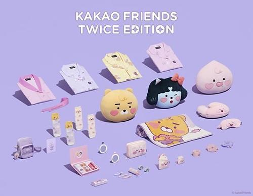 Kakao to release cosmetics products designed by girl band TWICE members