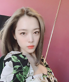 Ca sĩ, diễn viên nổi tiếng Sulli qua đời đột ngột tại nhà riêng