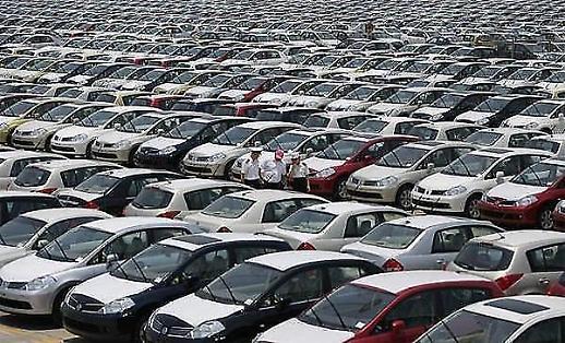 판매 저조한데 고율관세까지…가시밭길 달리는 한국차 