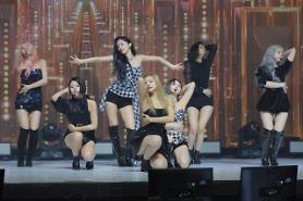 ​JYP Entertainment to take necessary actions to protect TWICE members against stalker