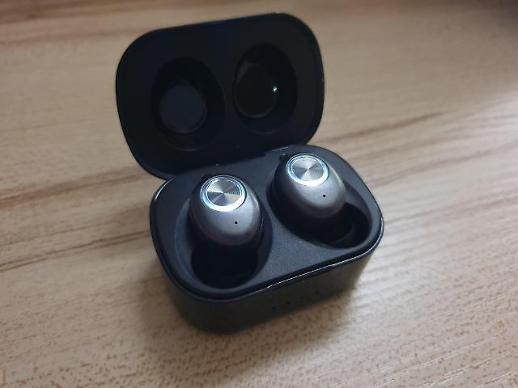 [아주리뷰] 가성비 앞세운 무선 이어폰 스카이 핏 엑스, 추억팔이 아니다