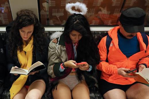 [광화문갤러리] 민망하지만··· 쿨하잖아