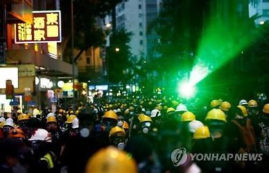 [NNA] 시위대 표적된 맥심그룹, 종업원들에게 특별 보너스 지급
