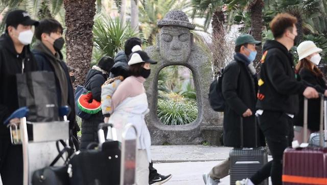 韩济州暂停免签入境一个月 旅游业受严重冲击