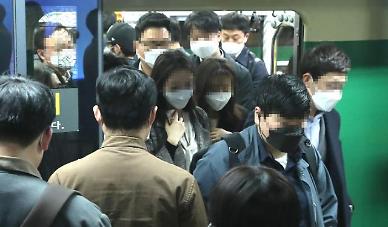 [코로나19 잠망경] 사회적 거리두기...가능해 보입니까?