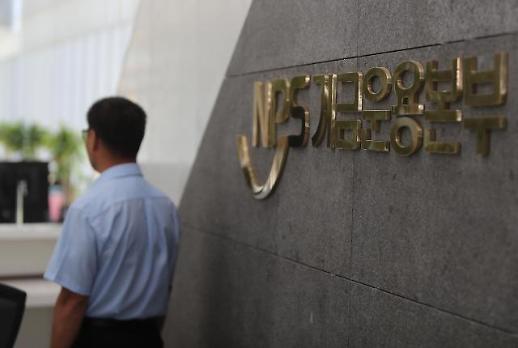 [금융사 주총의 변수 국민연금] 주주 행동주의, 찬반양론 팽팽