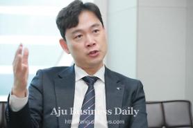[INTERVIEW] Hana Financial aims to complete AI-based digital transition by 2022
