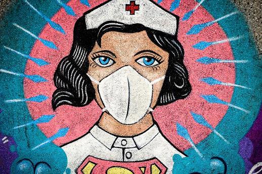 [광화문갤러리]  우리 시대의 영웅은 이름이 없다