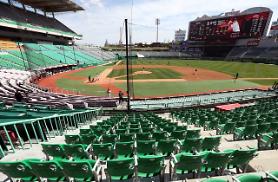 [Coronavirus] Soccer and baseball leagues ready to open delayed seasons in May