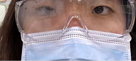 Researchers develop fog-free protective goggles for medical staff