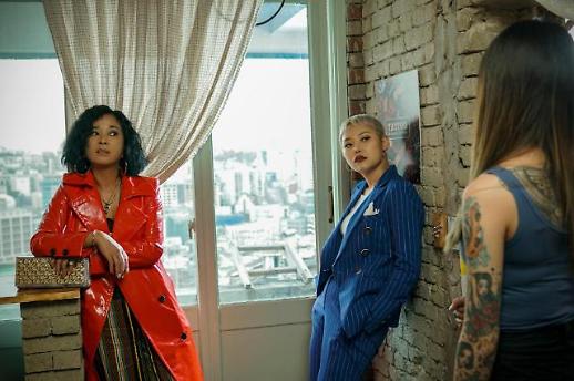 [리뷰] 조민수·치타 초미의 관심사, 가장 보통의 모녀