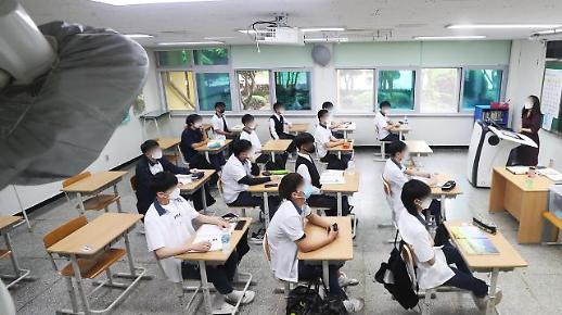 [9월 학기제 도입 논란]②9월 학기제 장점과 단점은?