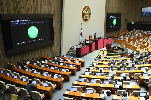 금융사, 대체 인증시장 주도권 뺏기나 