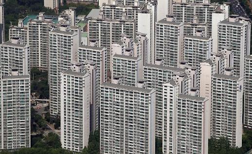 전월세 3종 세트, 임대인 보호하려다 전세값 폭등할라