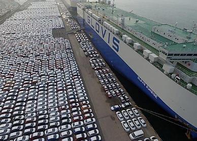 Hyundai Glovis secures $431.8 mln deal to ship Volkswagen cars