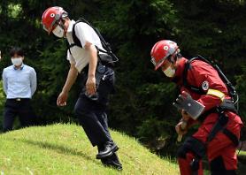 Smart helmet and wearable exoskeleton robot introduced for emergency personnel