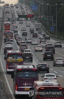 휴가철, 정체 고민 덜어줄 ‘똑똑한 앱’ 뭐가 있을까 