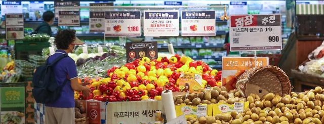커피·설탕·배추·오징어...</br>긴 장마에 생필품 가격 들썩