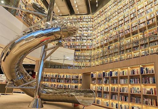 [도전! 살뜰 재테크]② 영화부터 그림까지, 문화콘텐트 대중투자로 ‘각광’